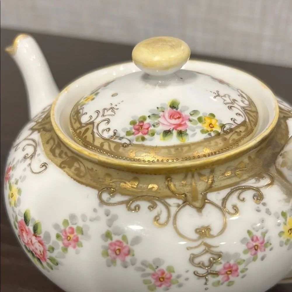 Antique Noritake Nippon Maple Leaf Teapot 1891 Hand Painted Gold Pink Roses